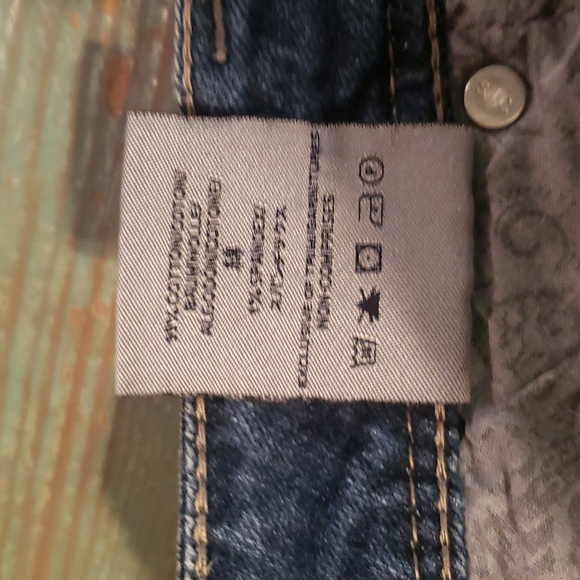 Silver Pioneer Bootcut Jeans. Size 32x33 - Picture 6 of 6